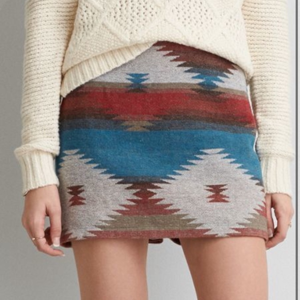 American Eagle Southwestern Mini skirt